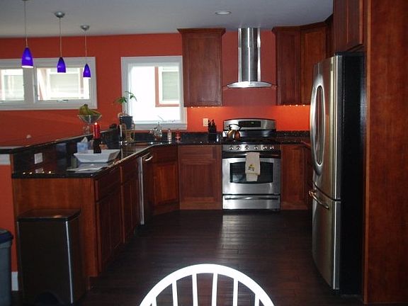3rd image of 31 Maryland Ave