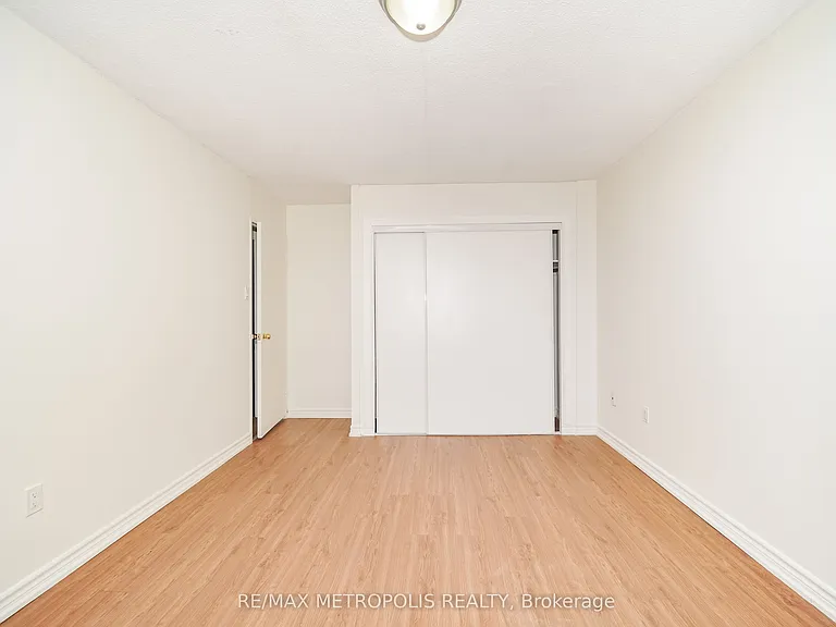 301 Prudential Dr #407 — Photo 24