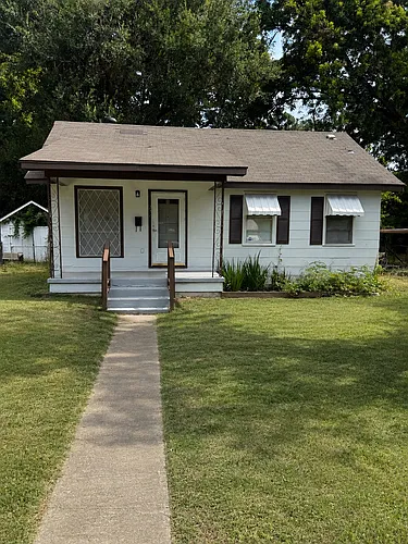 274 Redwood Ave Photo 1