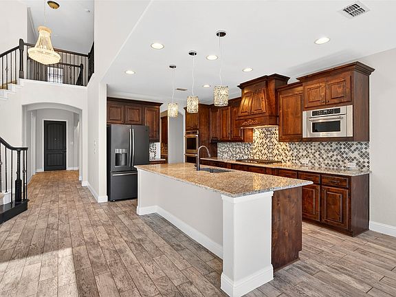 2nd image of 11357 Santa Maria Rd