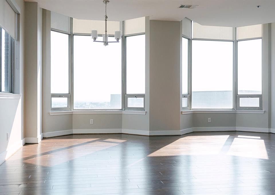 1st image of 3229 McKinney Ave #22C