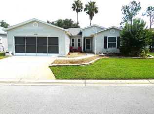 751 Old Oaks Ln, Leesburg, FL 34748