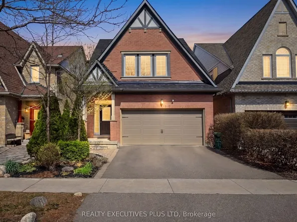 3113 Owls Foot Dr, Mississauga, ON L5M 6T8