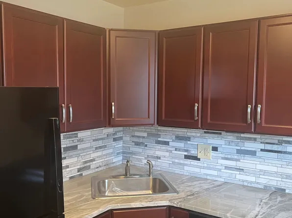 1201 Main St Unit 2, Shoemakersville, PA 19555