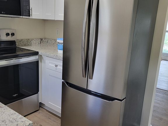 large bottom freezer