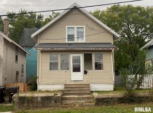 703 Mary St, Peoria, IL 61603