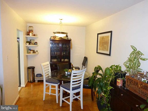 4th image of 2833 Kalmia Lee Ct #B-102