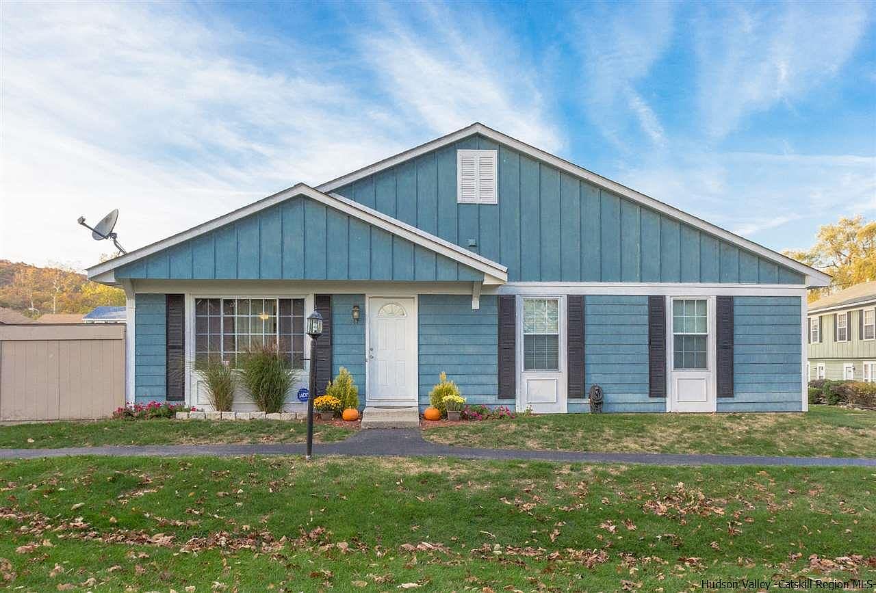 17 Sunnybrook Cir, Highland, NY 12528 Zillow