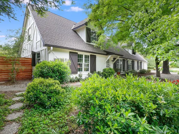 1013 Deodara Ct, Davis, CA 95618