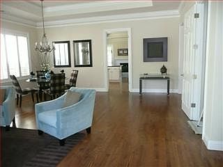 3rd image of 1312 Cortez Ave
