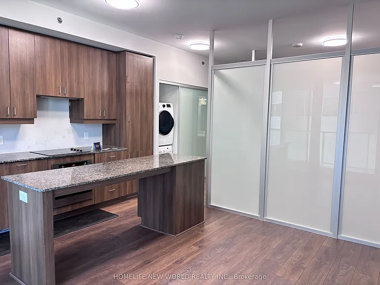 426 University Ave #1606 — Photo 11