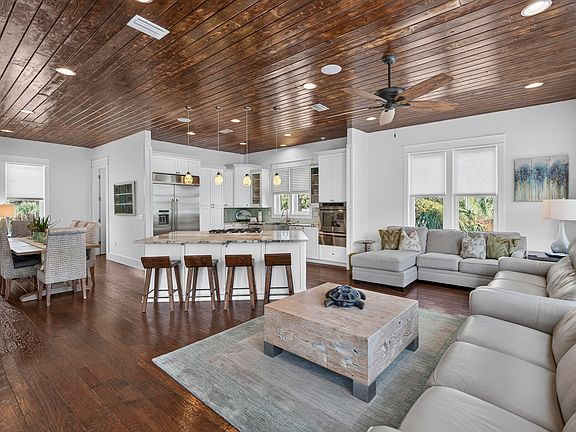 3rd image of 43 Tranquility Ln