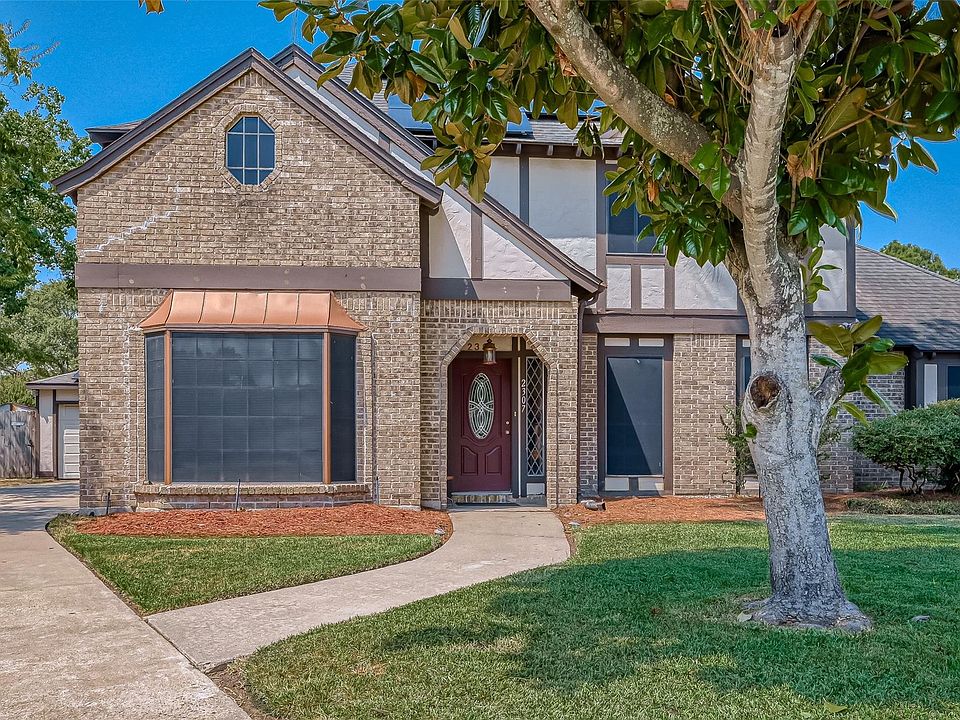 1st image of 2307 Oakview Dr