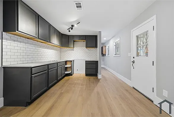 4595 Sahara Dr SW — Photo 10