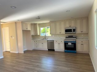 7935 Stansbury Ave, Panorama City, CA 91402