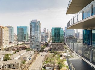 3130 N Harwood St UNIT 2006, Dallas, TX 75201