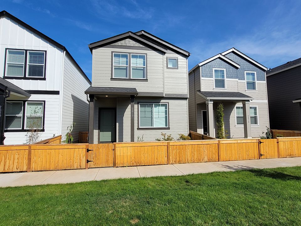 1st image of 2619 NE 116th Pl