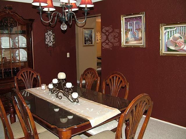 Formal Dining