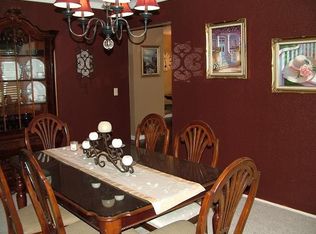 6 Lochness Ct, Sacramento, CA 95826