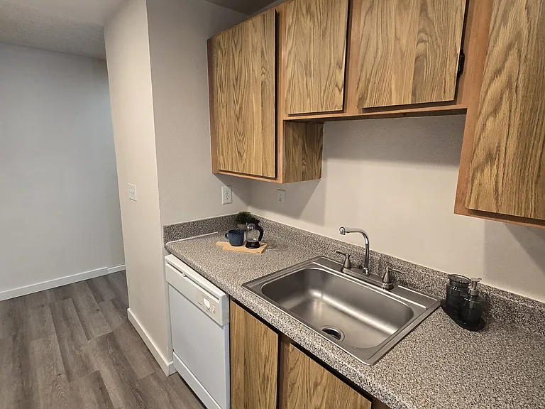Legacy Place — Photo 19