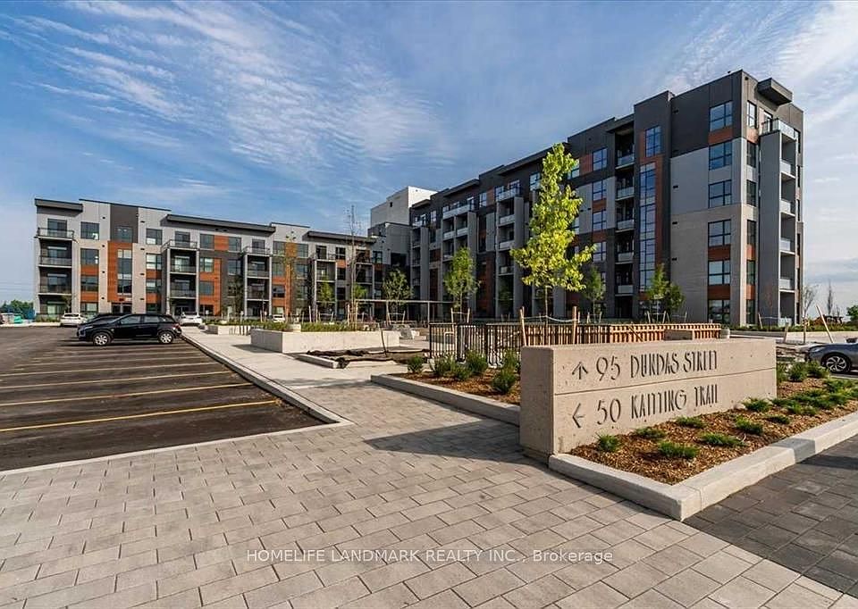 1st image of 95 Dundas St W #502