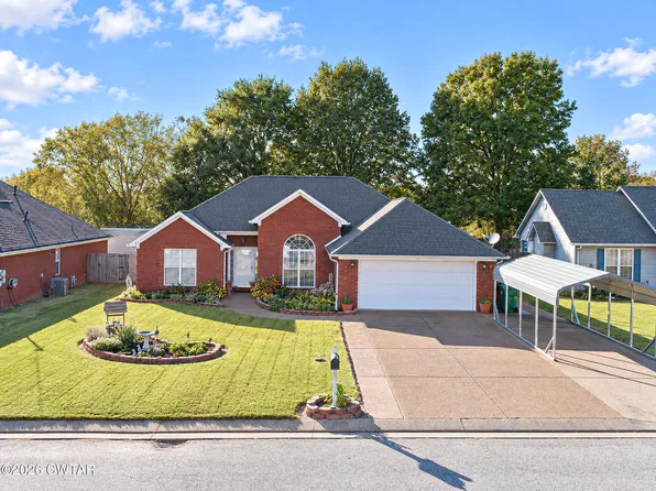 13 Fredricksburg Dr, Jackson, TN 38305