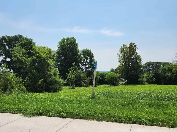 L285 Mill Rd, Waunakee, WI 53597