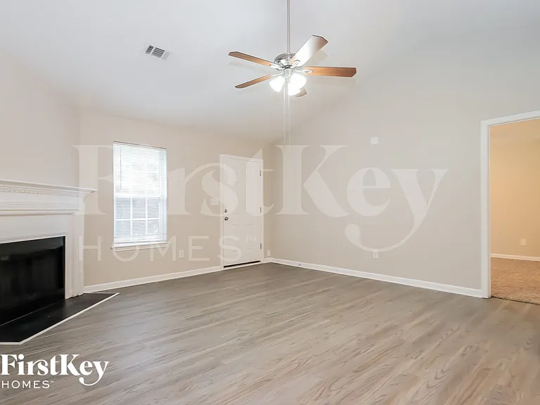 11035 Shannon Cir — Photo 4