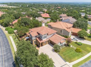 16 Camwood Trl, The Hills, TX 78738
