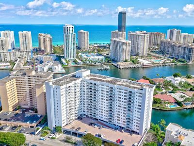 137 Golden Isles Drive #1105, Hallandale Beach, FL, 33009
