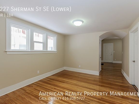 4th image of 1227 Sherman St SE