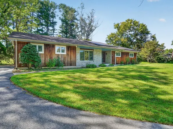 1753 Baldwin Dr, Millersville, MD 21108