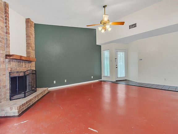 4th image of 5703 W Gate Blvd #B