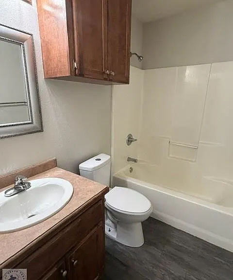 207 Cheyenne Pl — Photo 6