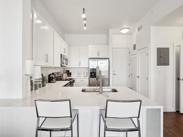 312 Northwood — Photo 13