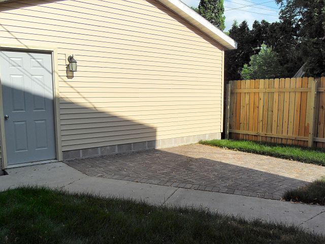 2nd image of 3539 26th Ave S