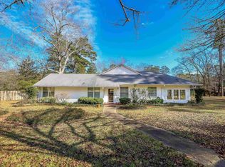 2001 N Euclid Ave, El Dorado, AR 71730