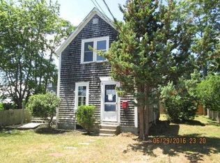 32 Byway Rd, Barrington, RI 02806