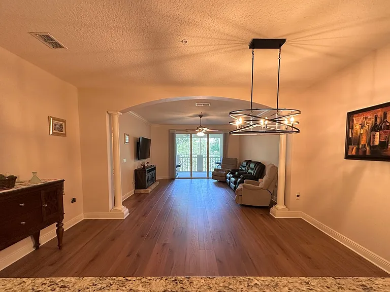 45 Riverview Bnd S #1935 — Photo 12