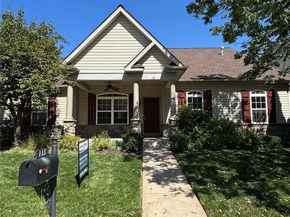 113 Scenic Pass Dr, Saint Peters, MO 63376