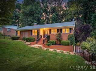 146 Maehill Pl SW, Lenoir, NC 28645