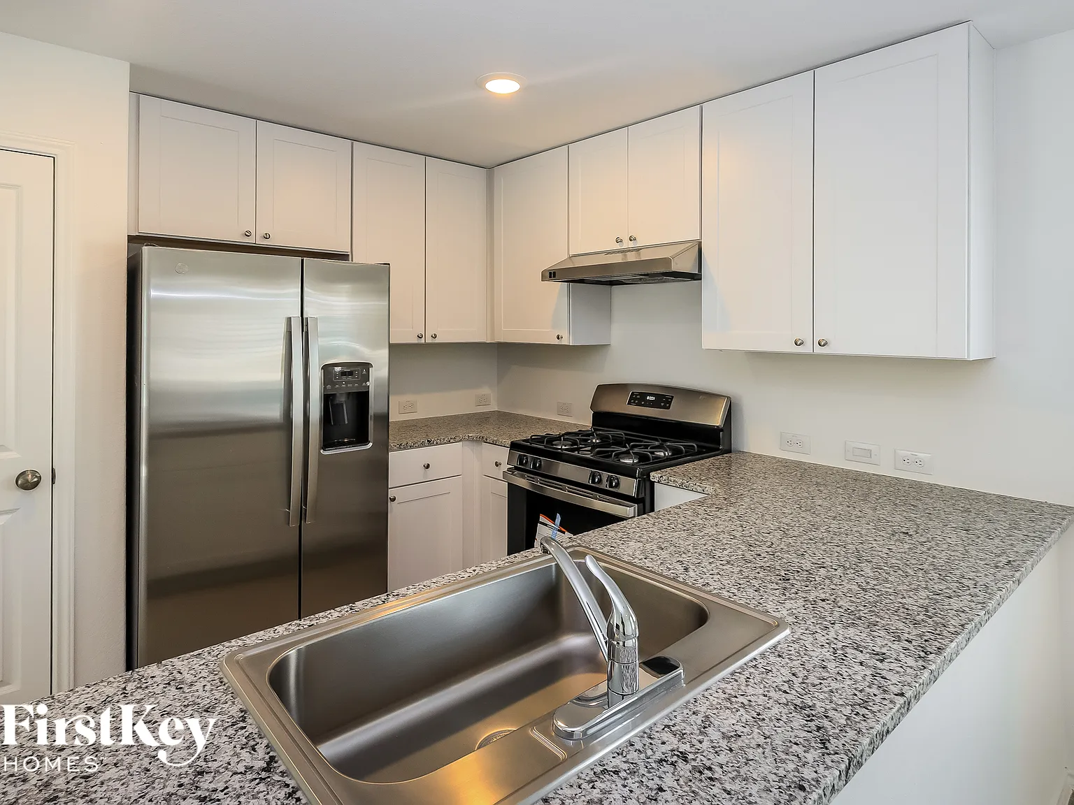 4 bed, 2.0 bath, 1492 sqft, $1,550 — Photo 4