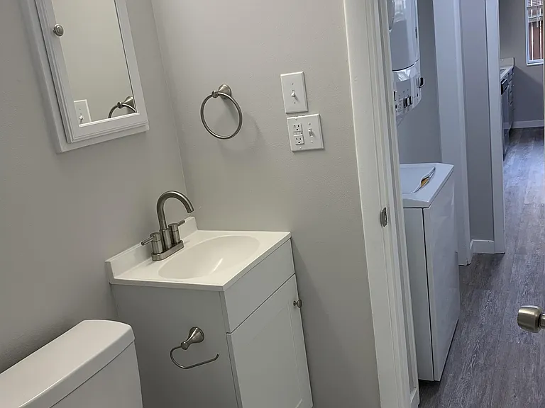 80 M St — Photo 7