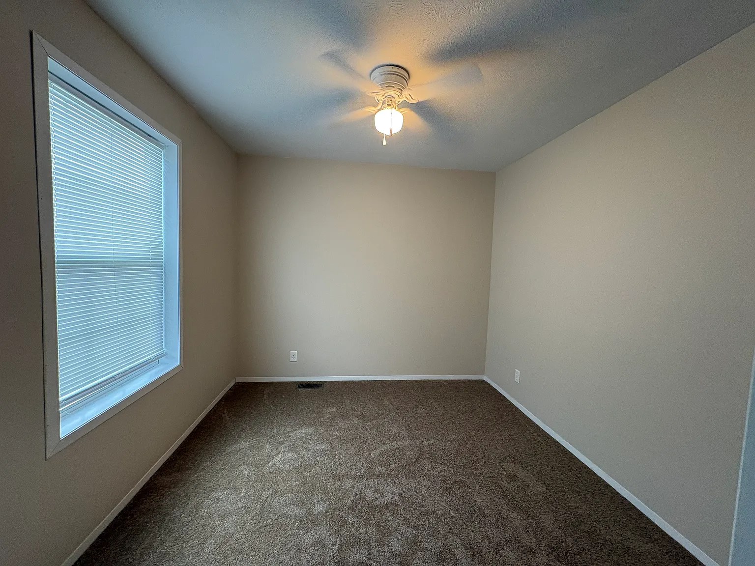 Woodland Ridge — Photo 4