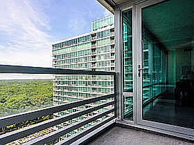 2nd image of 9715 Woods Dr Unit 1408