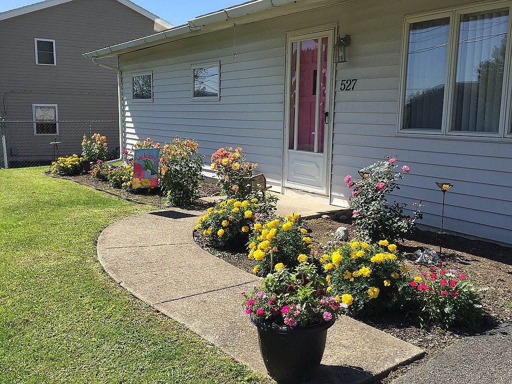 527 Keyes Rd, Utica, NY 13502 Zillow