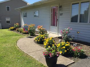 527 Keyes Rd, Utica, NY 13502