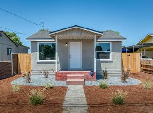 14082 Walnut St, Armona, CA 93202