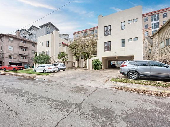 3rd image of 712 Graham Pl APT 101