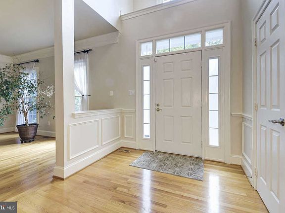 5th image of 18507 Rushbrooke Dr
